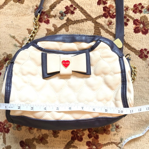 Auth Betsey Johnson White Blue Red Bow Purse Chain - Picture 6 of 13